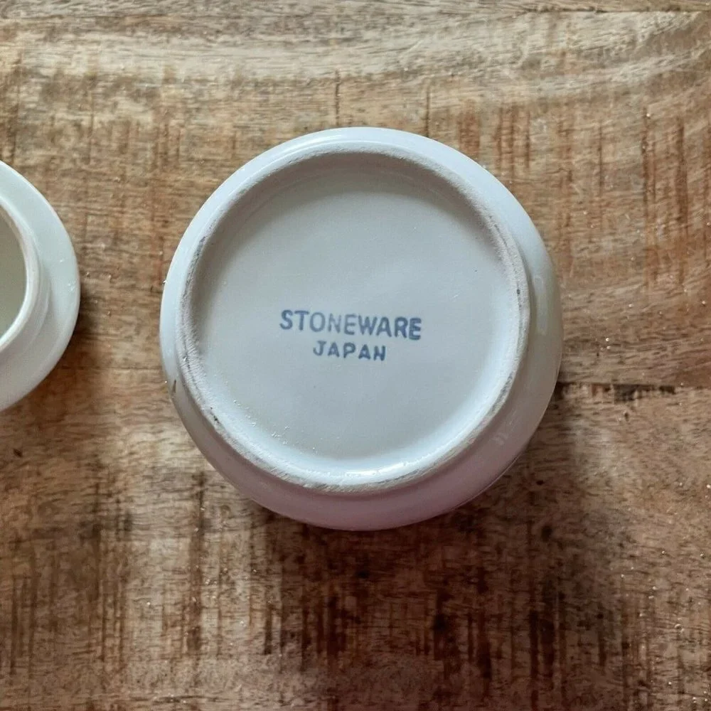 Ceramic Beige & Brow Sugar Dish w/ Lid. Stoneware